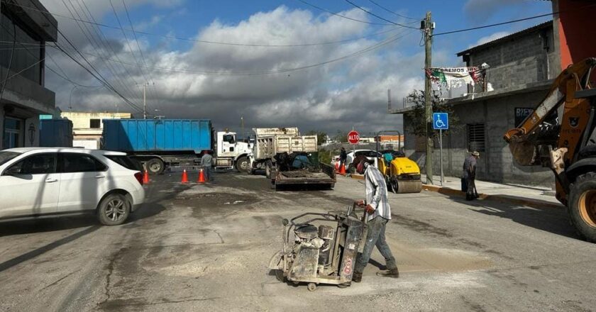 Sin interrupción, rehabilitación de calles en Reynosa