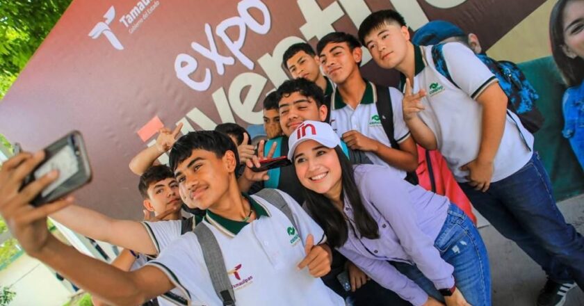Participan en Expo Juventud que lleva a cabo el Gobierno del Estado