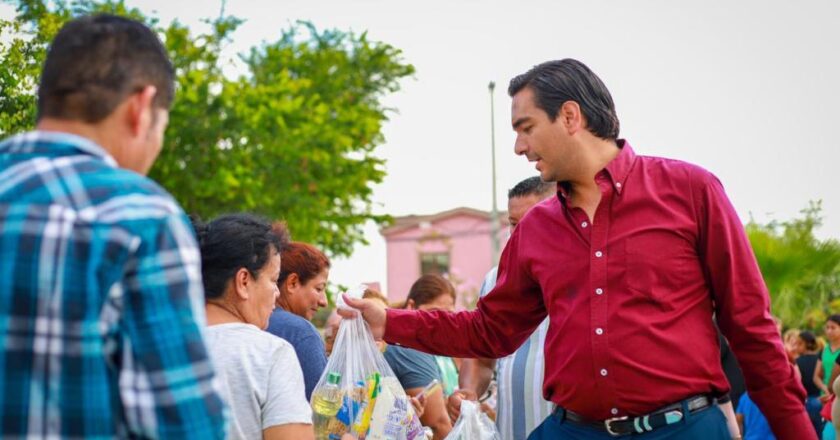 Llevó Alcalde beneficios del Gobierno de Reynosa a familias