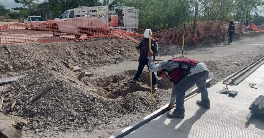 Construye Gobierno de Reynosa pavimentación hidráulica de más de 27 MP