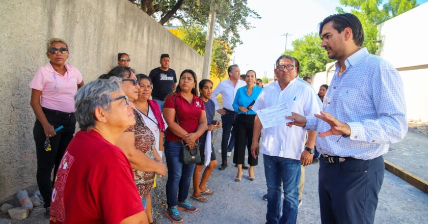 Supervisó Alcalde Carlos Peña Ortiz calidad en pavimentación hidráulica de 8.6 MDP