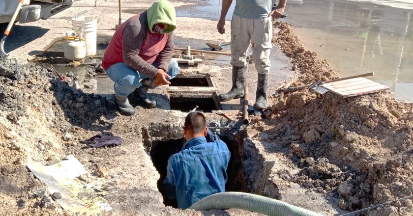 Mejora COMAPA Reynosa servicio de agua potable en Villas de Imaq