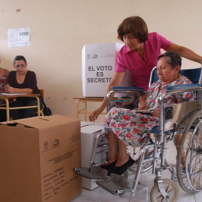 Piden voto electrónico para personas discapacitadas