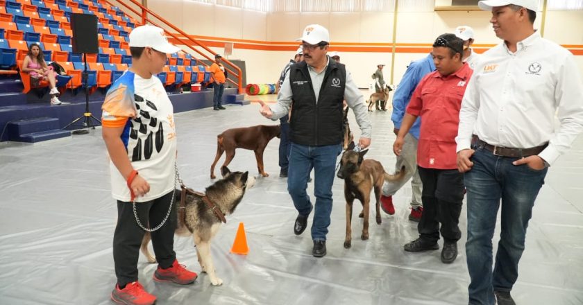 Rector de la UAT inauguró curso de adiestramiento canino K-9