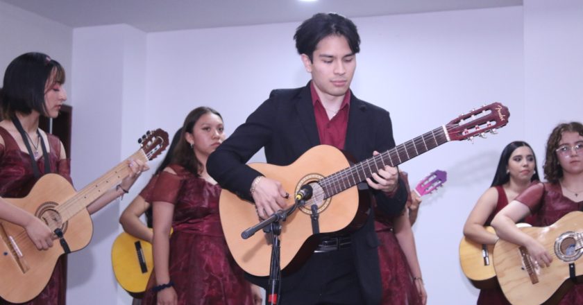 Gobierno de Reynosa e IRCA ofrecen taller de música de rondalla